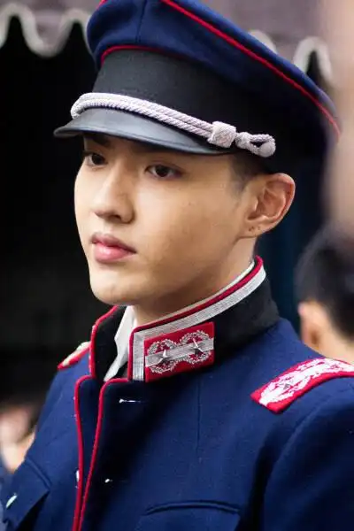 吴亦凡军装 南洋街开街仪式