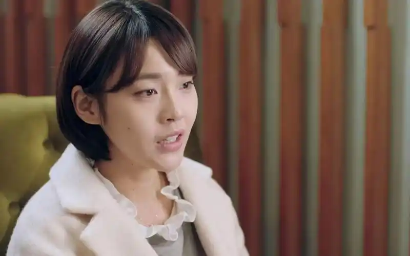 莱昂分销体系崩塌,邱岩冰雪聪明,献唱空城计