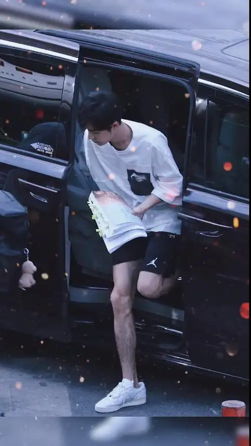 肖战#哥哥的山药腿,好想抱大腿啊啊啊啊啊哥哥