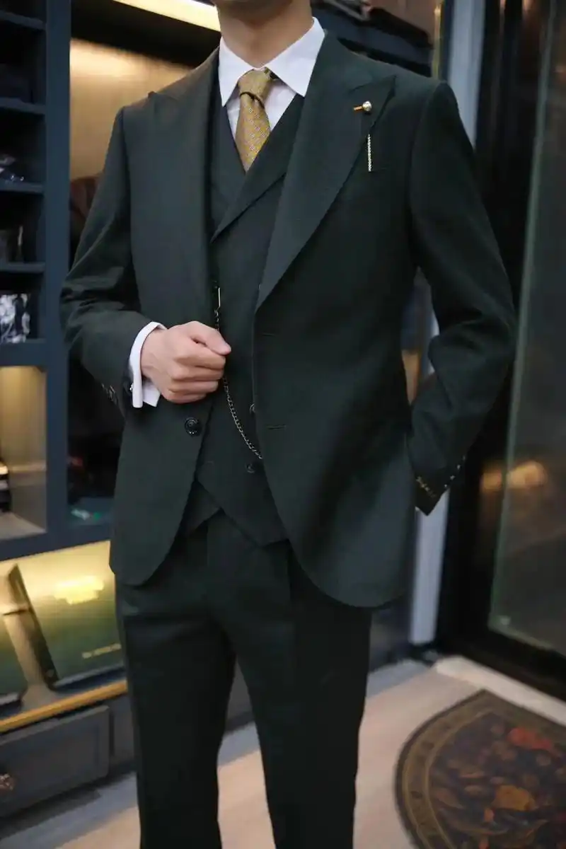 西安西服定制|超高性价比店铺7815.