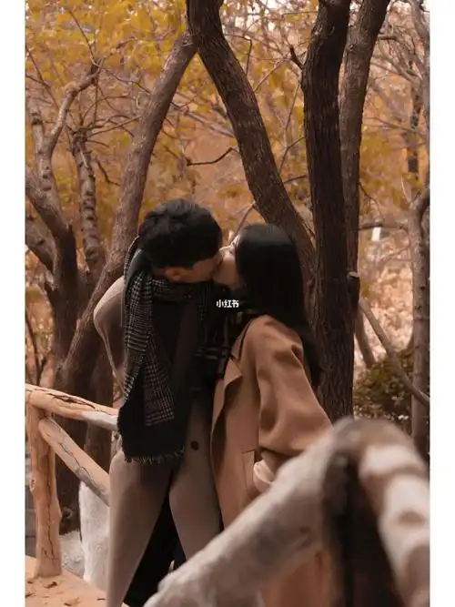 天津约拍190和165拍到了一些身高差情侣