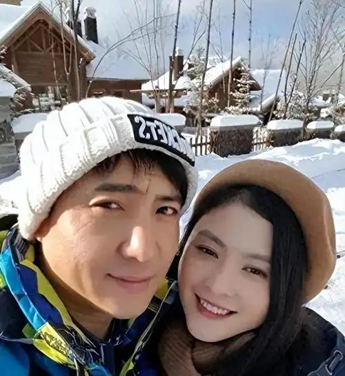 最终,沈腾对王琦产生了好感,并向她表白.