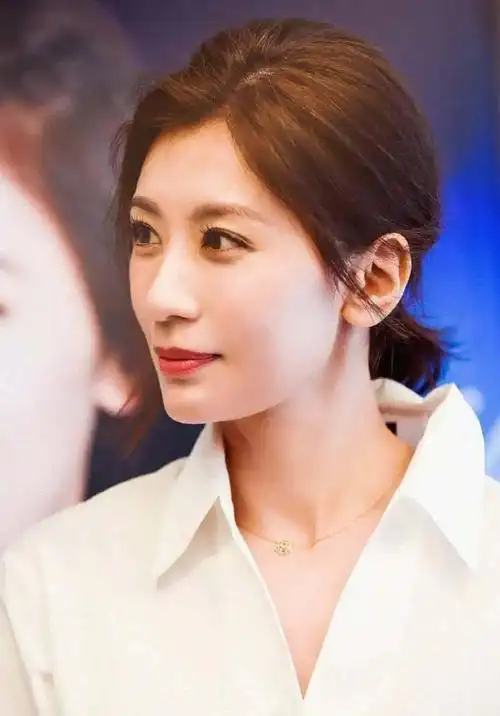 50岁那英携女儿健身 贾静雯三胎产后复出娱乐圈辣妹新动态抢先get(图)