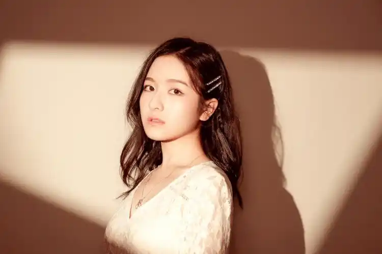 李兰迪为什么资源那么好