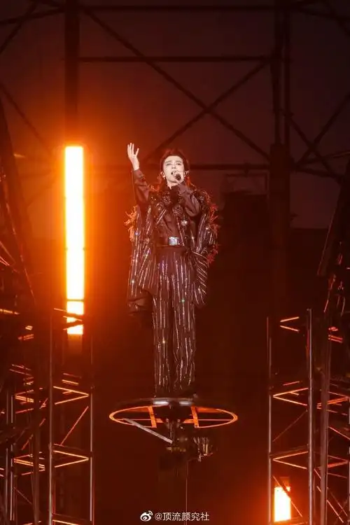 华晨宇长沙站三场610起预售##华晨宇长沙演唱会预售时间曝光