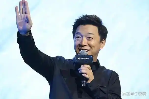 黄渤能走到这一步,就证明了冯小刚说的那句话,真对