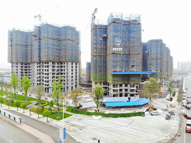 低调了两年的德阳新盘蔚蓝半岛,终于惊艳而来!