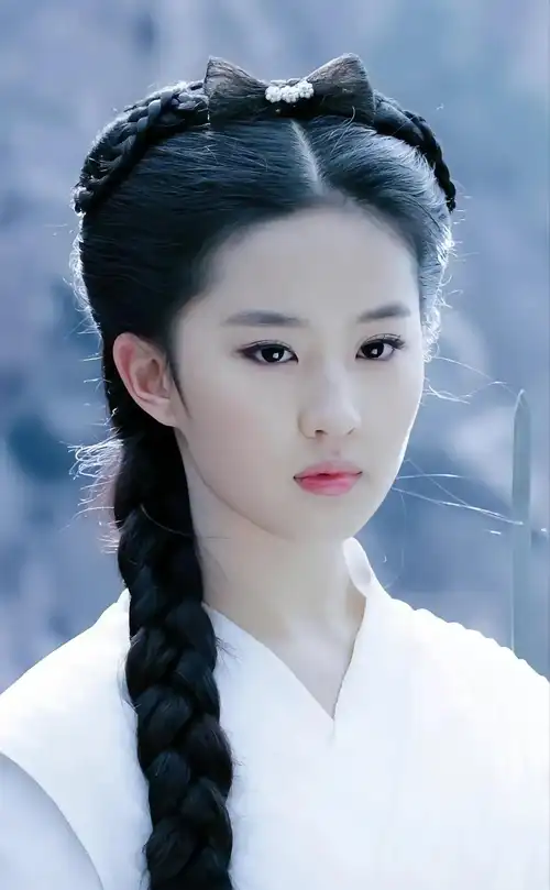 刘亦菲最美女明星_水平_鹅蛋脸_标准