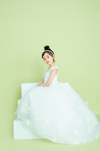 儿童摄影服饰新款时尚潮童女孩公主裙影楼主题写真拍照留念连衣裙