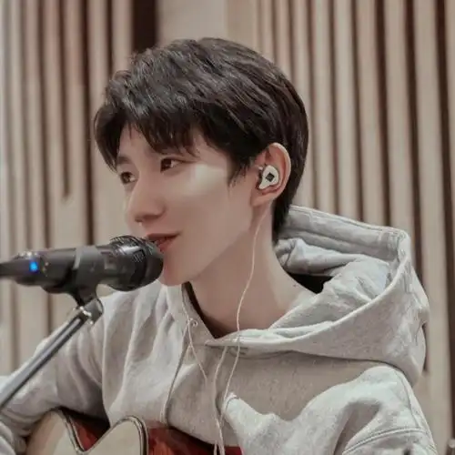 王源头像|你是年少的欢喜