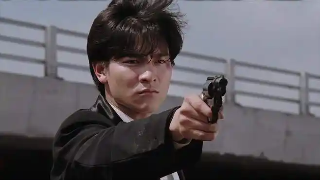 江湖情:杀手逼刘德华放下枪,谁知身后周润发还有枪,这下惨了