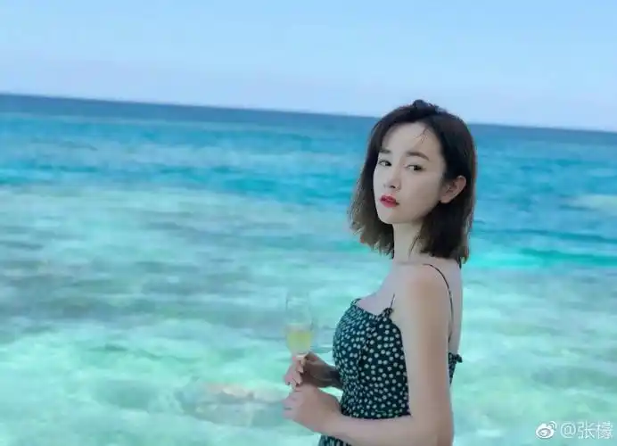 张檬为"三"多次向刘雨欣道歉,却始终遭撕!_住院_轻生_过错