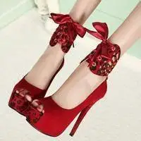 红色高跟鞋霸气头像 唯美穿红色高跟鞋美女头像_微信头像图片大全