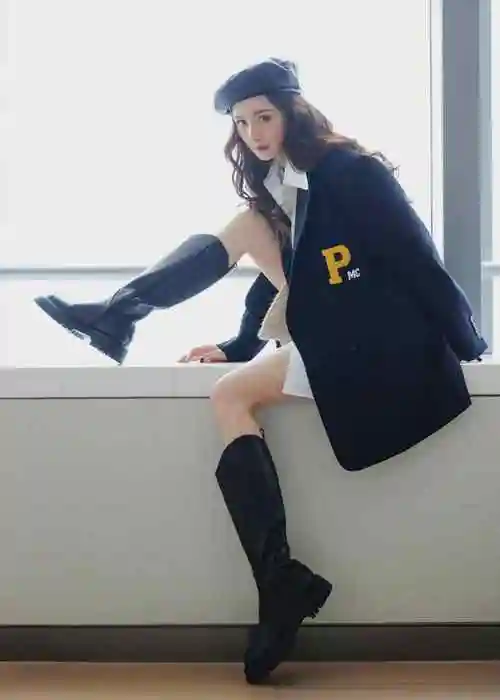 杨幂学院风穿搭有多酷!