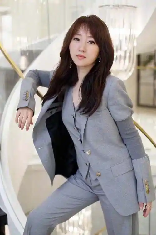 杨钰莹是哪里人身高多少[杨钰莹祖籍是哪里的]