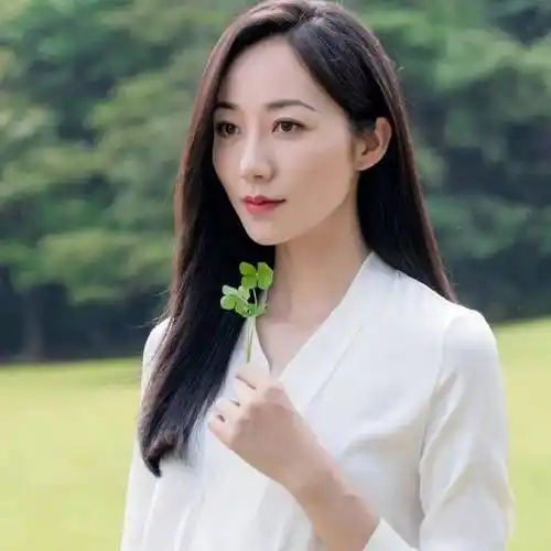 最具话题的嘉宾,零绯闻,最牛家世,最知性高冷,可她却败坏了_韩雪_观众