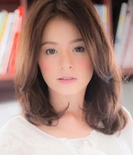 为圆脸mm推荐显瘦发型,时尚百搭显气质