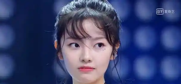 原创青2嘉行训练生镜头被删杨幂亲自发博拉票粉丝却怒骂嘉行