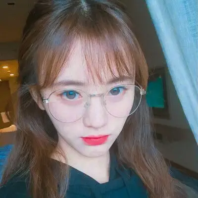 鞠婧祎戴眼镜太杀我了,强烈建议半400_400