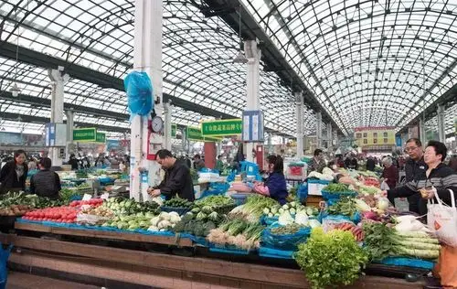 这个浦东最大菜市场,里里外外都好吃