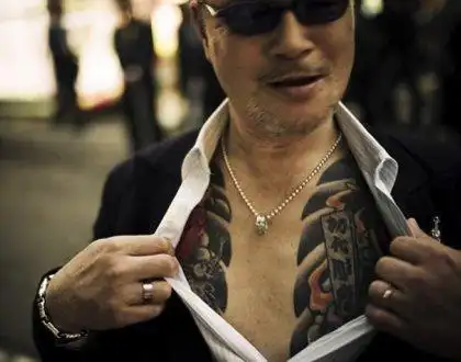 低调行善的日本黑帮为何反被严打