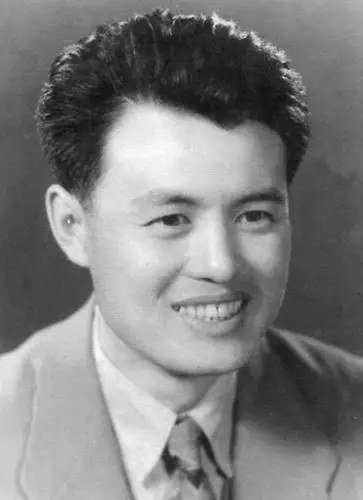 李亚林,新中国22大影星,代表作《我们村里的年轻人》《虎穴追踪》