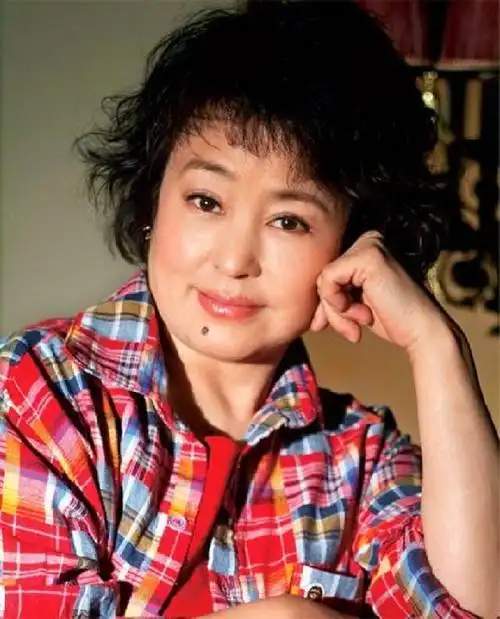 大海啊,故乡——朱明瑛歌曲精选