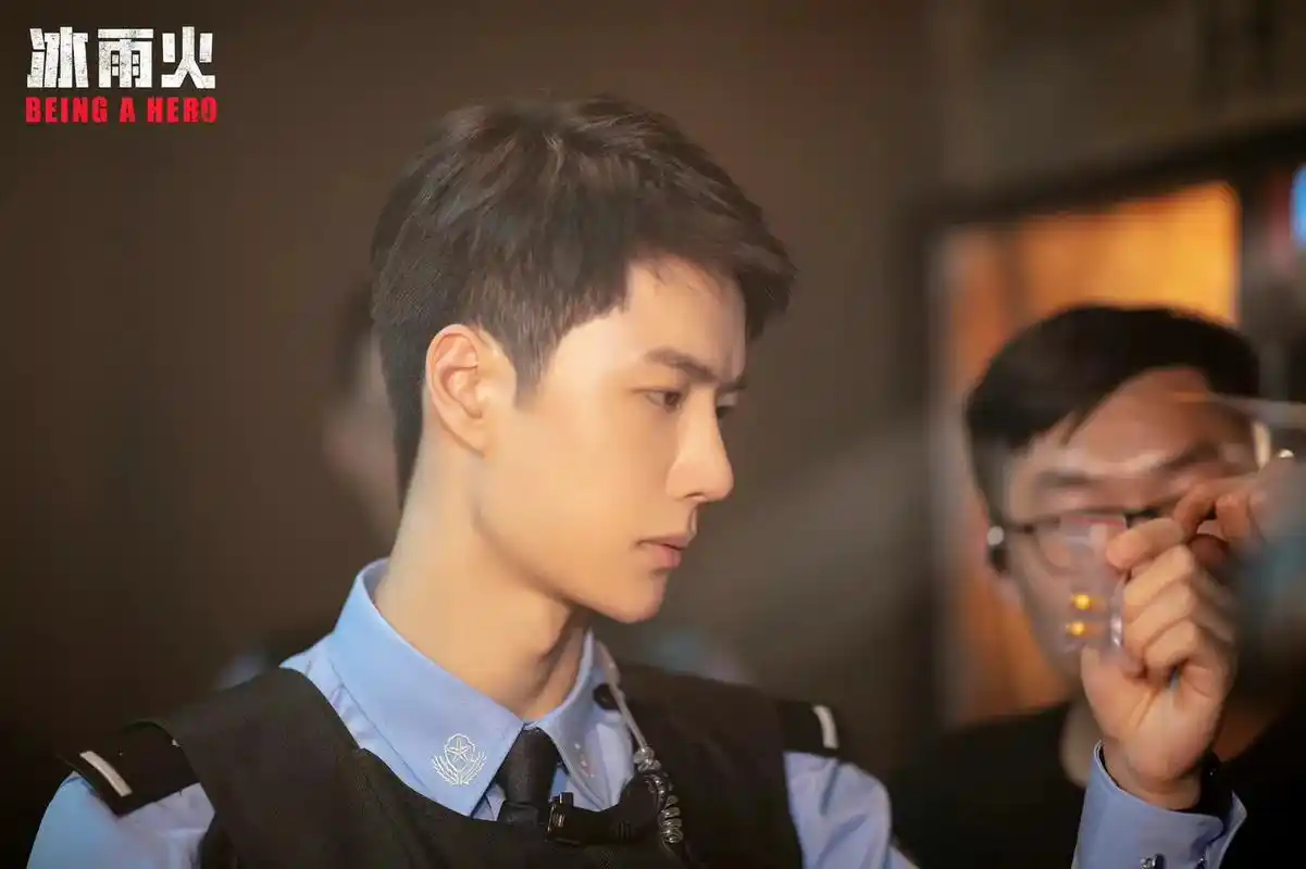 王一博冰雨火 冰雨火剧照#好剧推荐 还有谁没看呢,入股不亏 - 抖音
