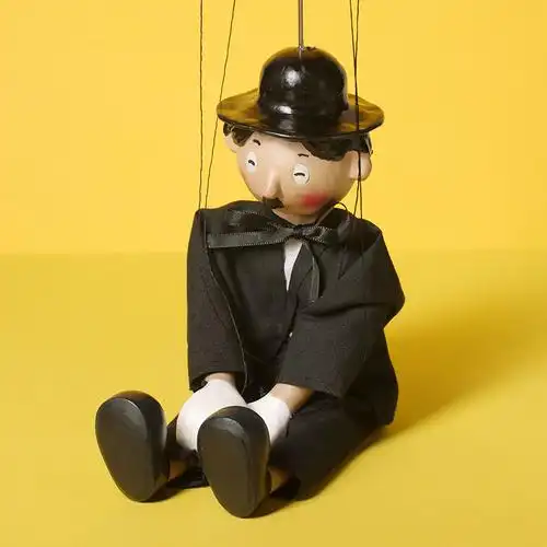 非遗匹诺曹提线木偶皮诺曹玩偶幼儿园玩具人偶礼物定制蒙氏教具卓别林