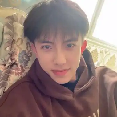 个性男头真人无水印高清图片帅气男生超酷最新图片大全