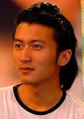 谢霆锋的时尚发型款式多样帅气十足你喜欢哪一款