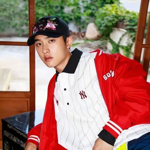 有没有都暻秀可以当作头像的生图? - 知乎