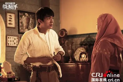 《快手枪手快枪手》全国热映 华晨宇等众星力挺-国际在线