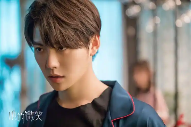 肖宇梁《他的微笑》甜蜜上线 傲苏启太等你来选