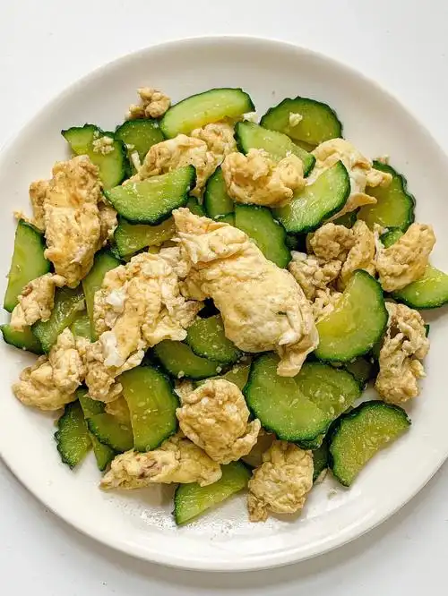 黄瓜炒鸡蛋100道减脂餐37五分钟低卡炒菜