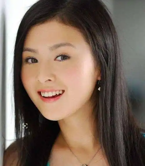 都是沈腾身边的女人,差距怎么那么大,一个被喜欢,一个被嫌弃_马丽