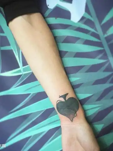 黑桃7815_纹身图案手稿图片_庹叠红的纹身作品集