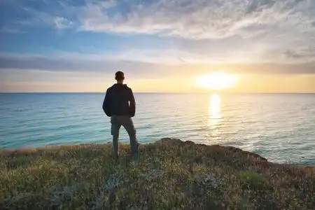 大海人剪影图片