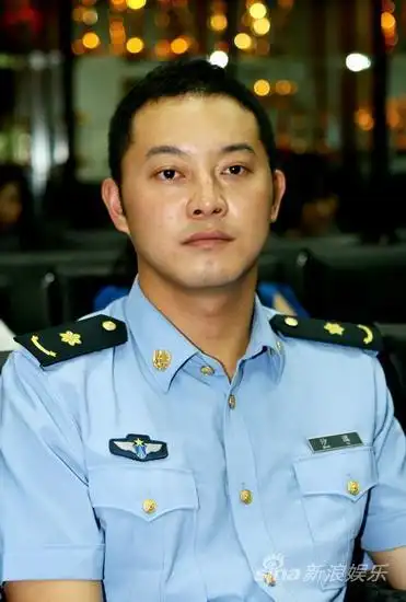 洪剑涛首当导演为戏白头成立组合七仙男