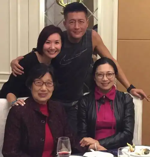 高曙光娇妻曝光