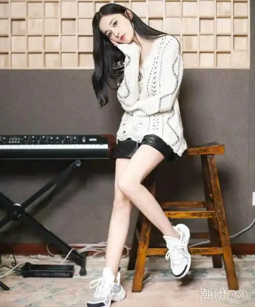 明星同款老爹鞋牌子 唐嫣宋茜教你怎么搭配更时髦