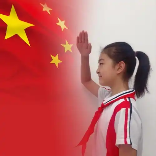 向祖国妈妈敬礼!