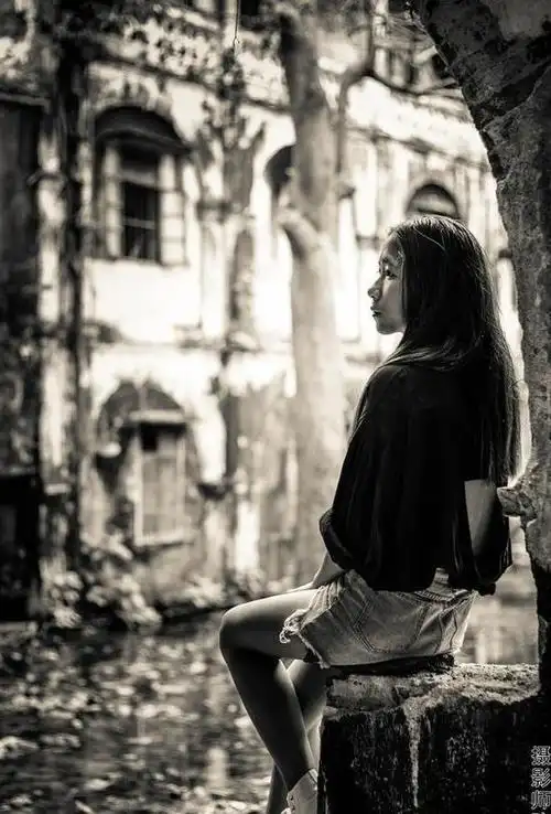 分手后不久前男友就订婚了有些人一旦错过就是一辈子