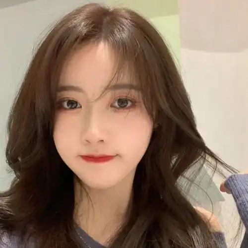 脸又胖又大适合什么刘海选对发型瞬间美出个性