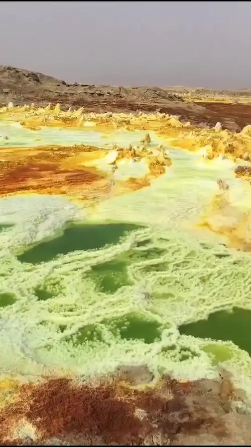 埃塞俄比亚硫磺湖,漂亮又恐怖
