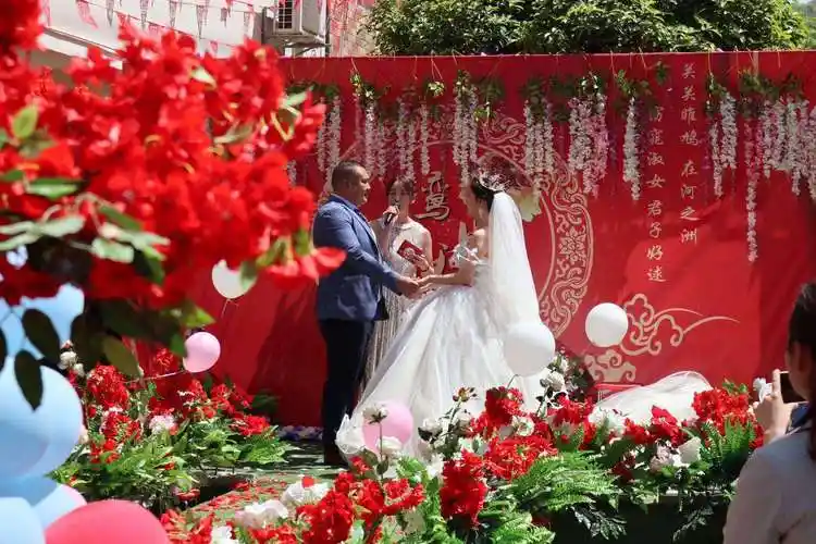 杨顺结婚大喜场景