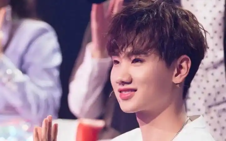 汪苏泷的笑容混剪可以带来好心情