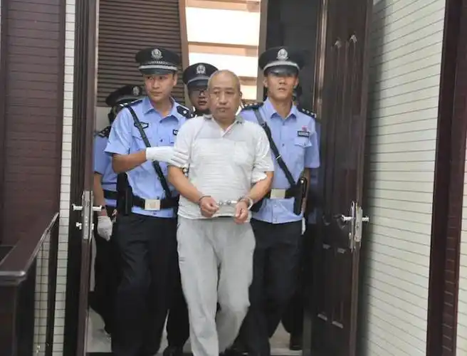 十大谜案之白银连环杀人案受害者均为女性8岁小女孩都不放过