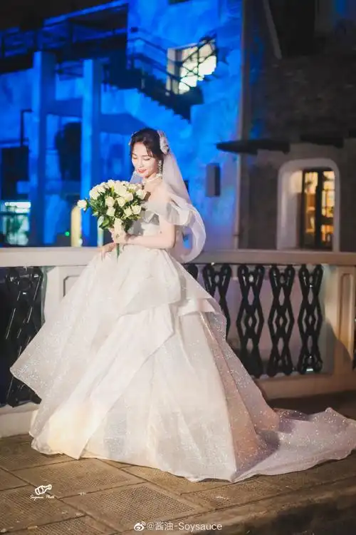 许佳琪毕业快乐##许佳琪婚纱造型