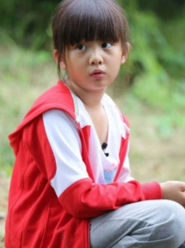 孙莉多多多妹大片上热搜这是要全家出道的节奏吗